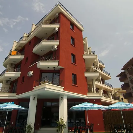 Salena Plaza